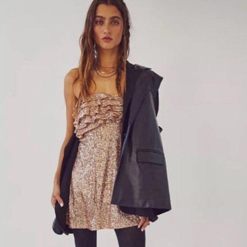 Free People Frida Ruffle Mini Dress Gold Strapless NWOT Size 2, - Picture 1 of 9